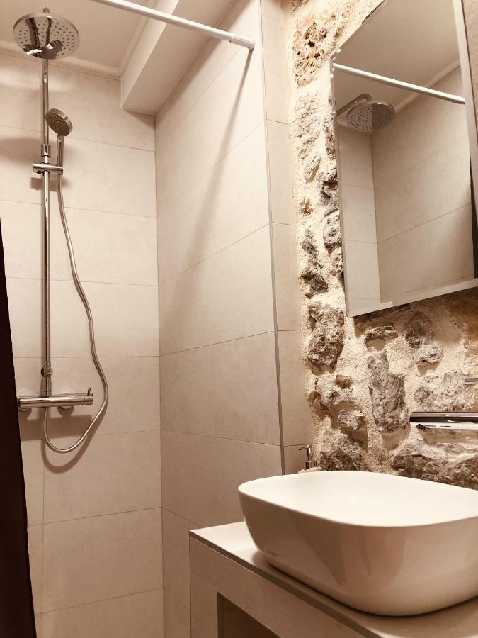 Guesthouse Giraffe Donja Lastva Eksteriør billede