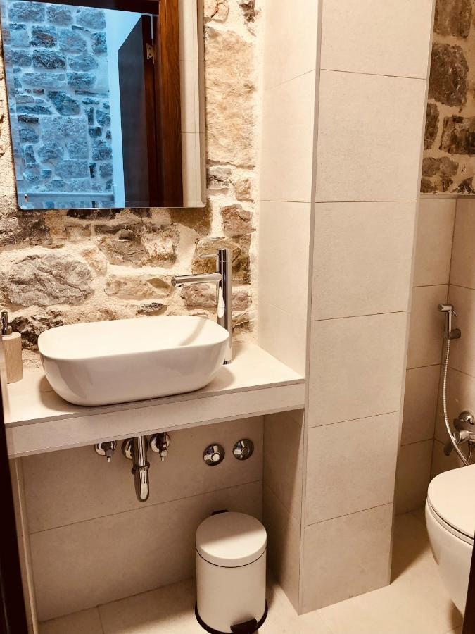 Guesthouse Giraffe Donja Lastva Eksteriør billede