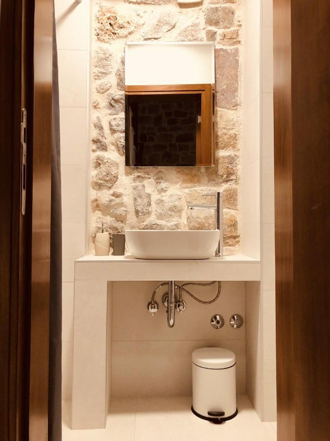 Guesthouse Giraffe Donja Lastva Eksteriør billede